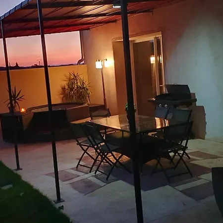 Holiday home Atemporelle Rochegude (Drome)